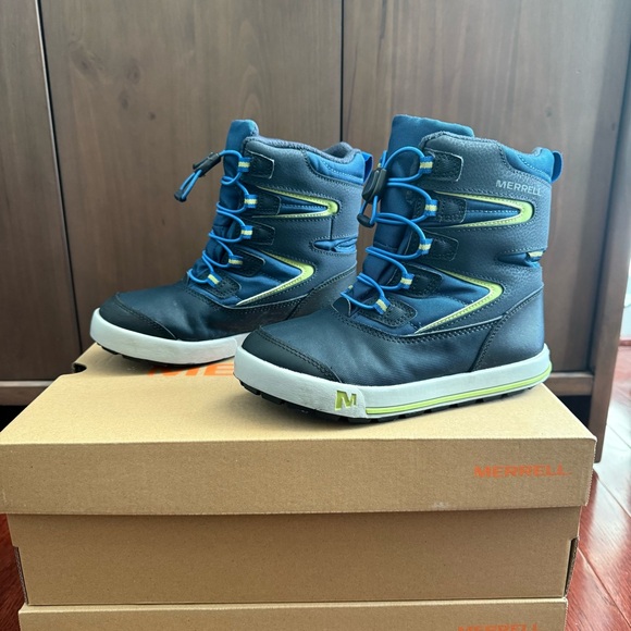Merrell Snow Bank 3.0 Kid's Waterproof Boot - Picture 2 of 5